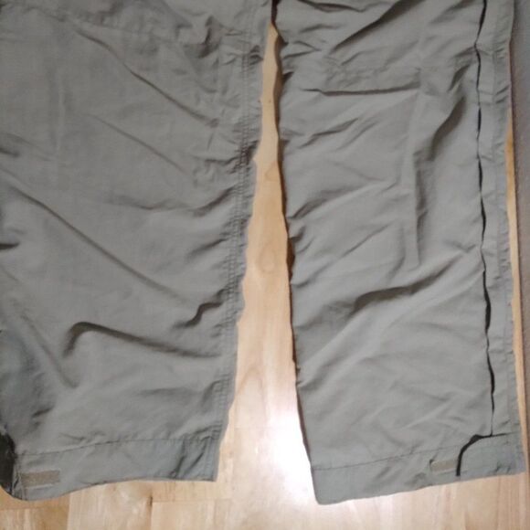 REI Convertible Wind Pants Hiking Camping Shorts Performance Outdoor - Picture 7 of 8